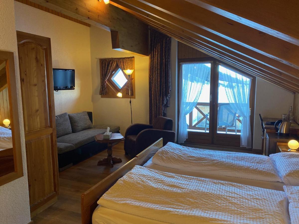 Hotel Alpenhof Обервалд Екстериор снимка