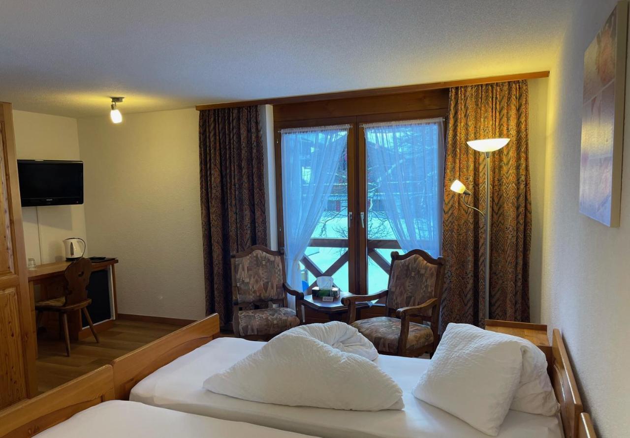 Hotel Alpenhof Обервалд Екстериор снимка