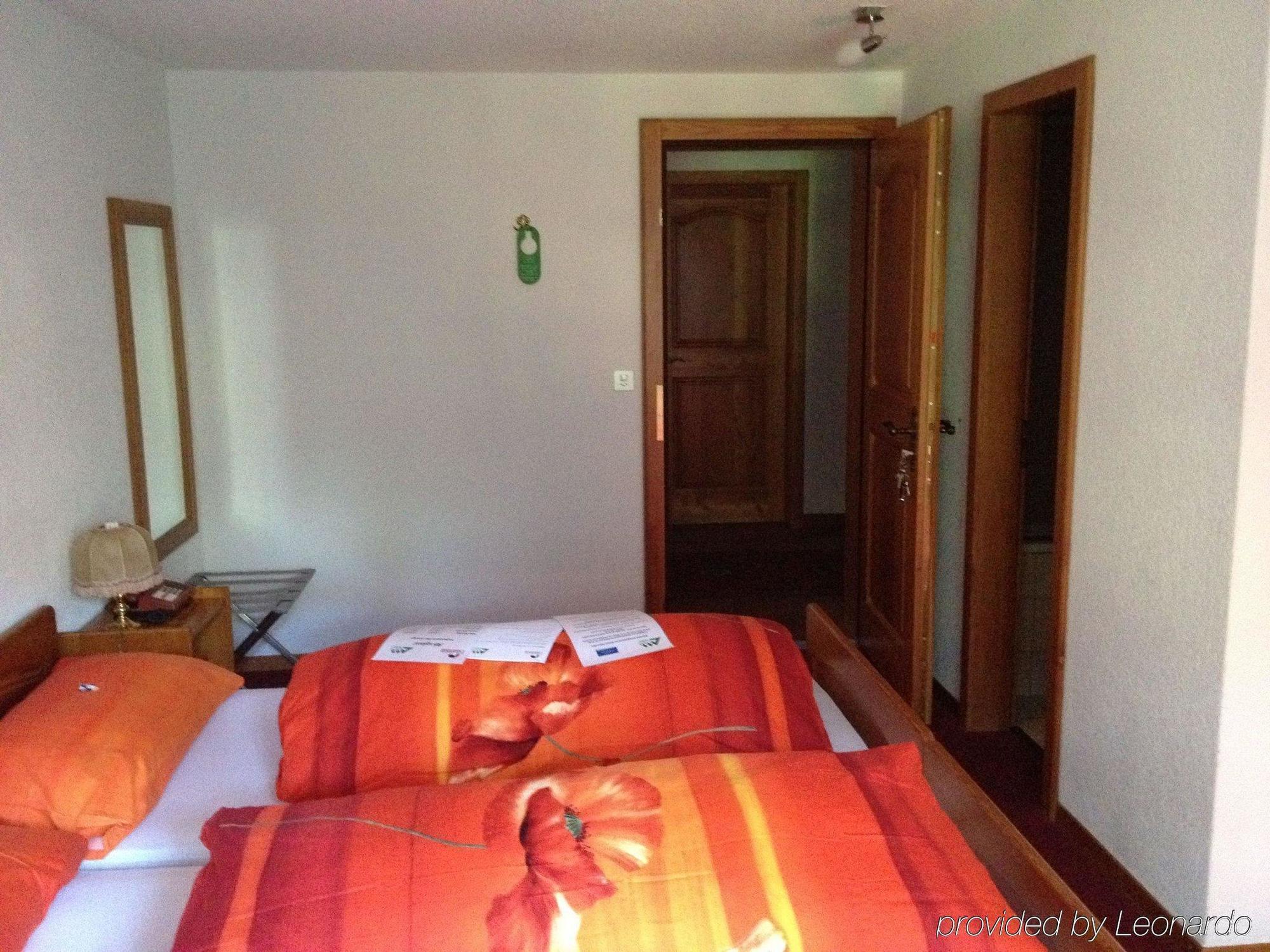 Hotel Alpenhof Обервалд Екстериор снимка