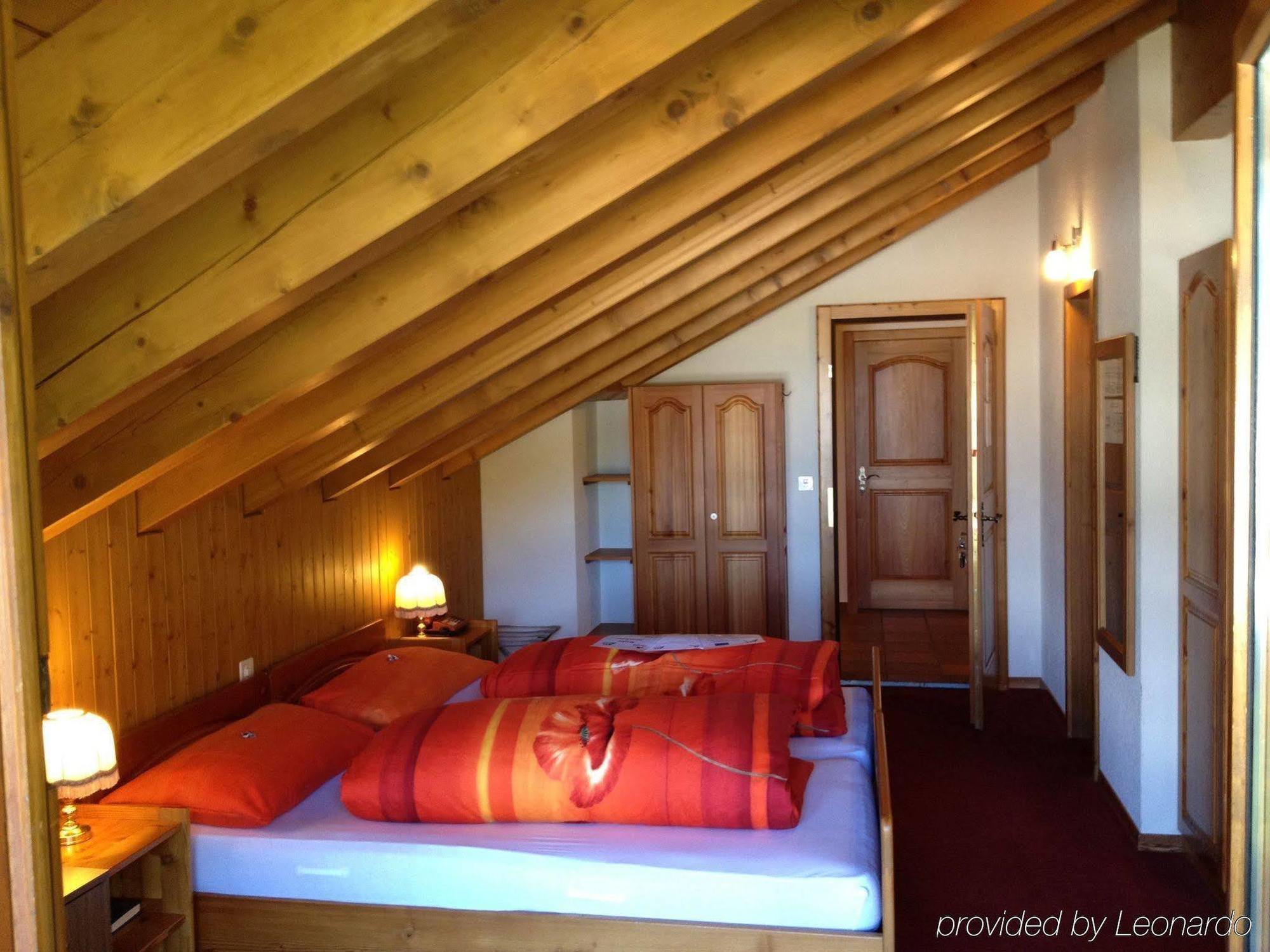 Hotel Alpenhof Обервалд Екстериор снимка
