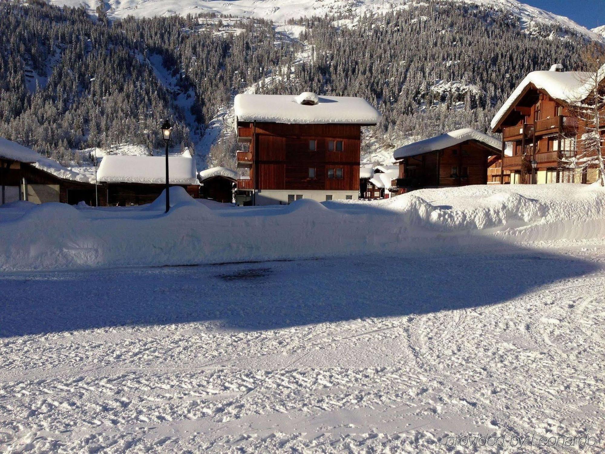 Hotel Alpenhof Обервалд Екстериор снимка